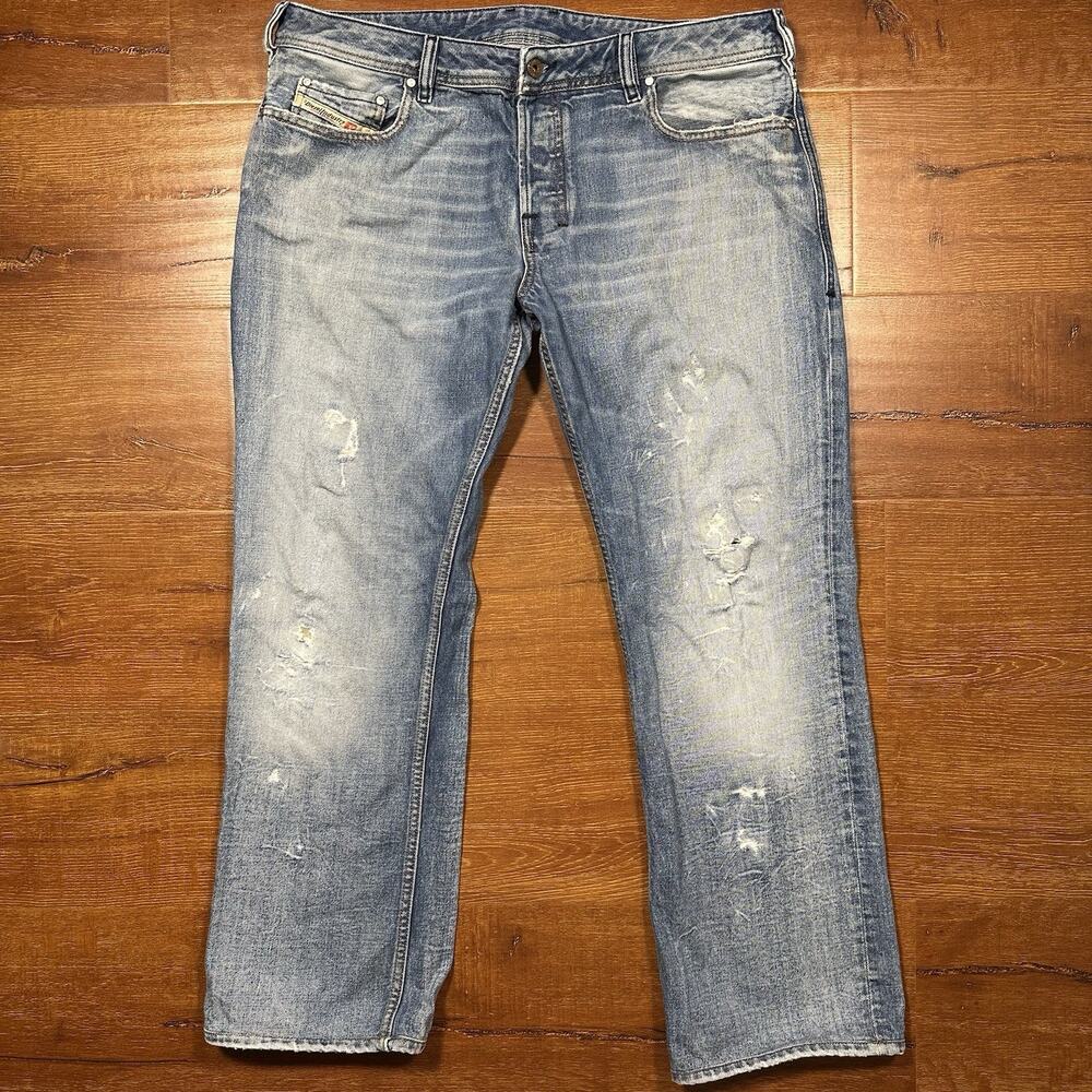 Diesel Zatiny Jeans Mens 38x31 Blue Light Wash Straight Leg Distressed Italy Alt